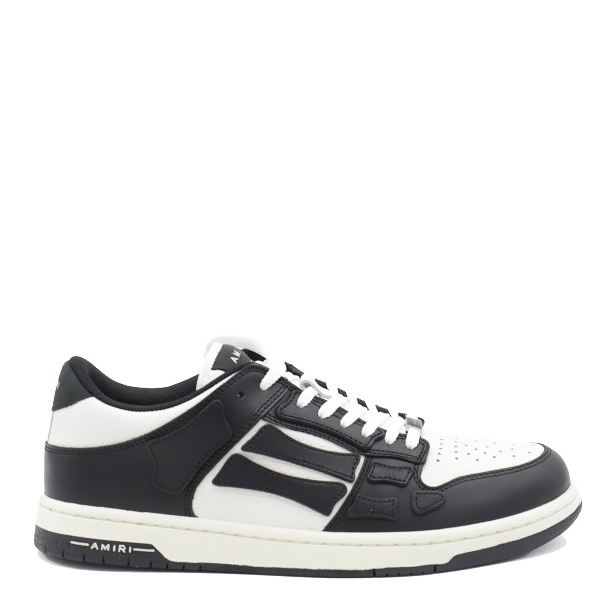 BLACK AND WHITE LEATHER SNEAKERS