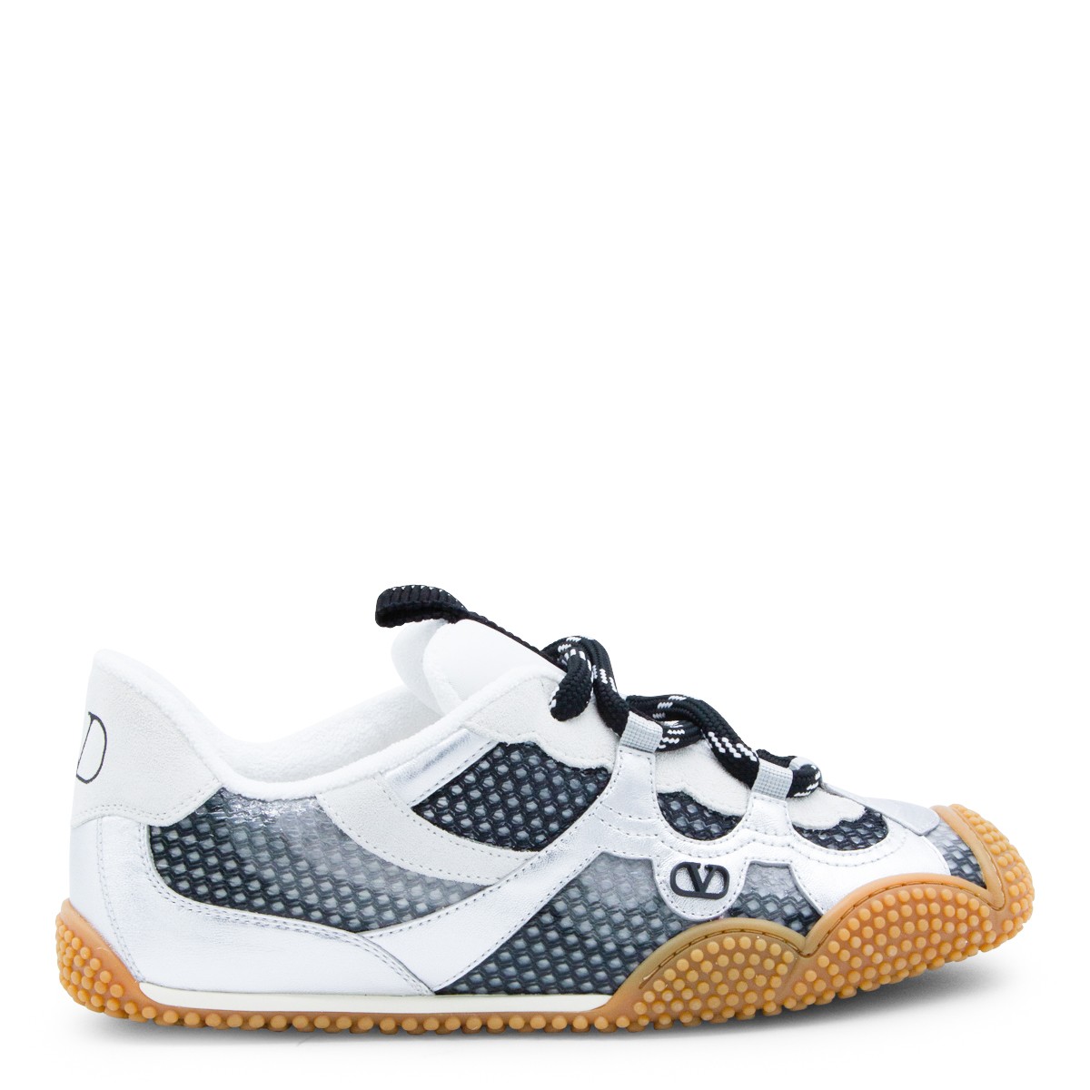 WHITE AND BLACK LEATHER AMPHIBIA...