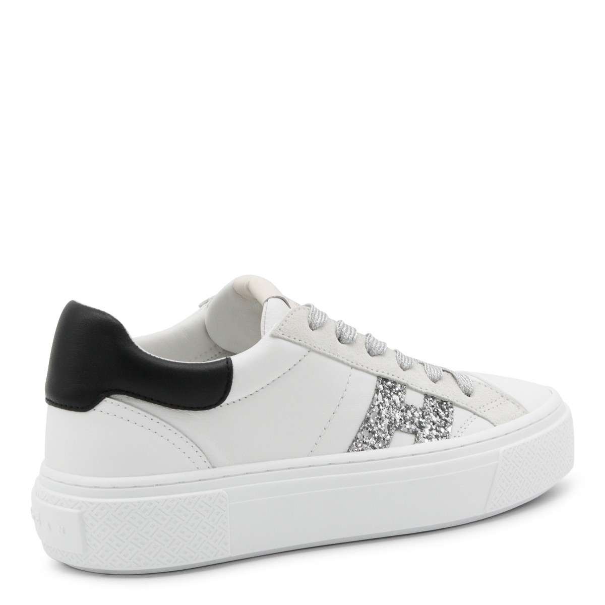 WHITE AND BLACK LEATHER SNEAKERS