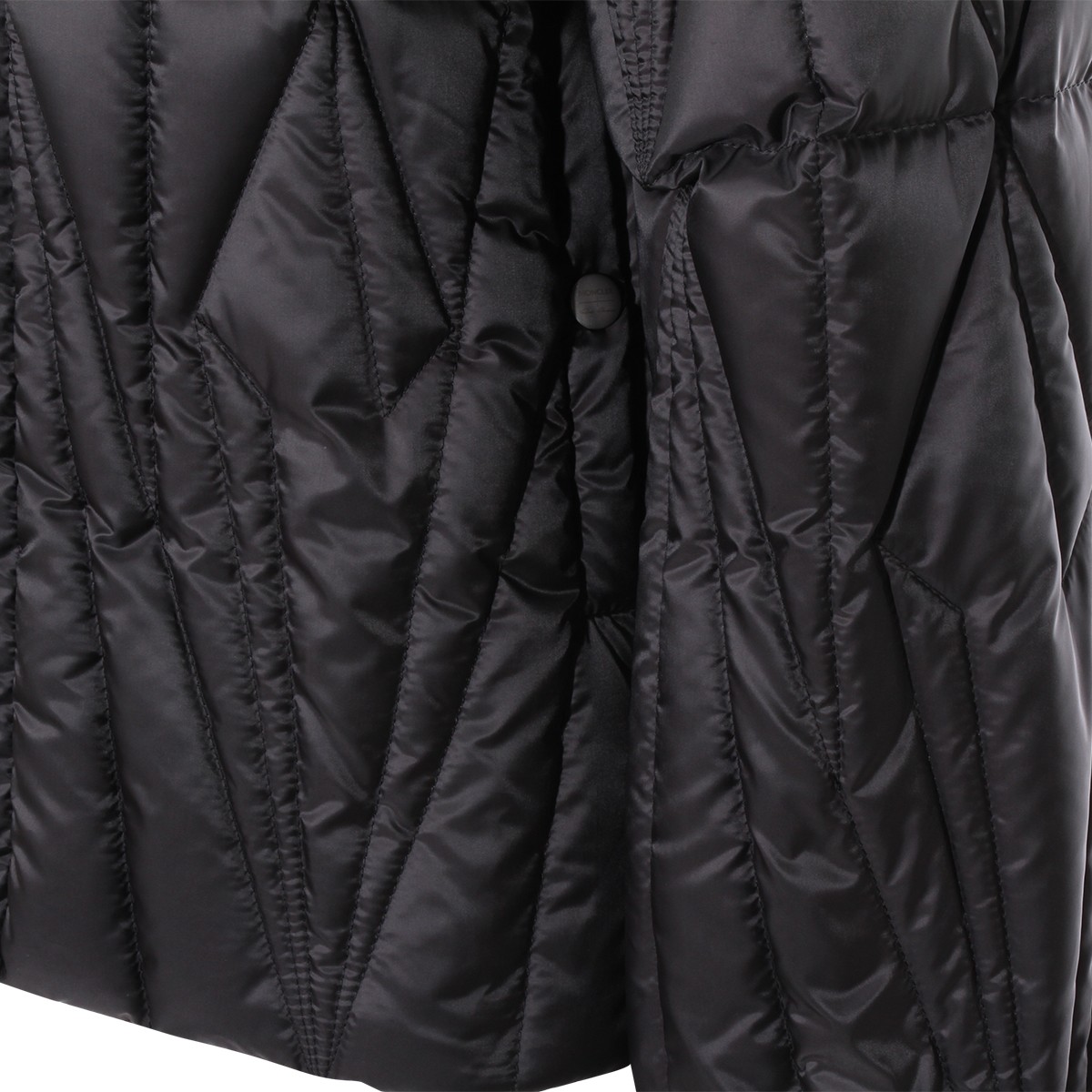 BLACK GEOCAMO FLIGHT DOWN JACKET
