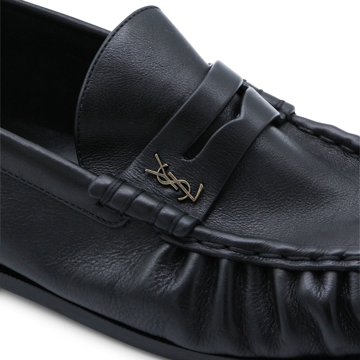 BLACK LEATHER LOAFERS