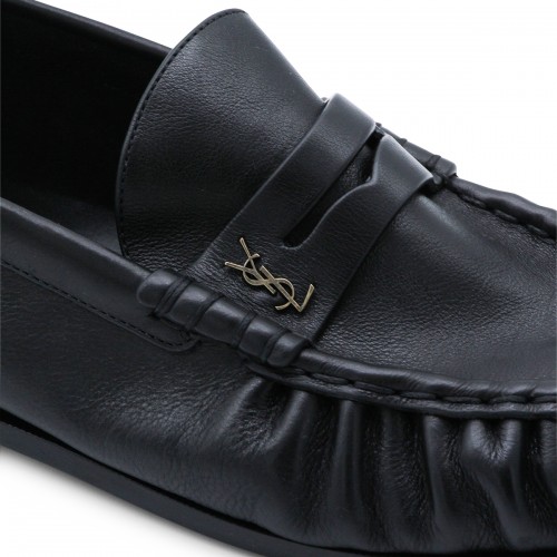 BLACK LEATHER LOAFERS