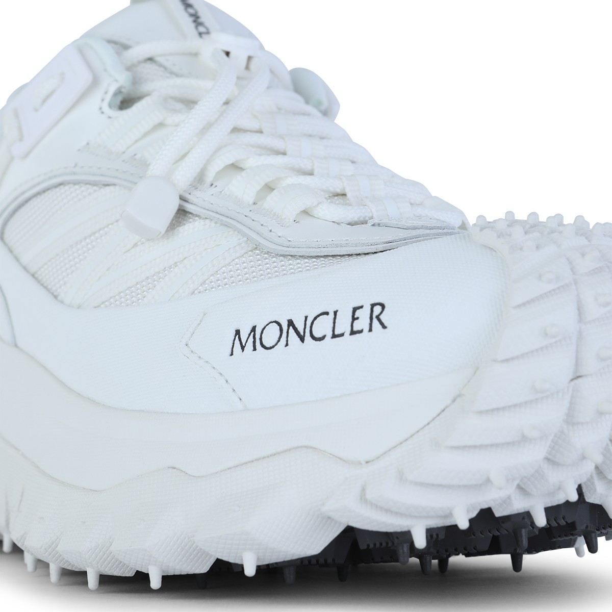 WHITE TRAILGRIP GTX SNEAKERS