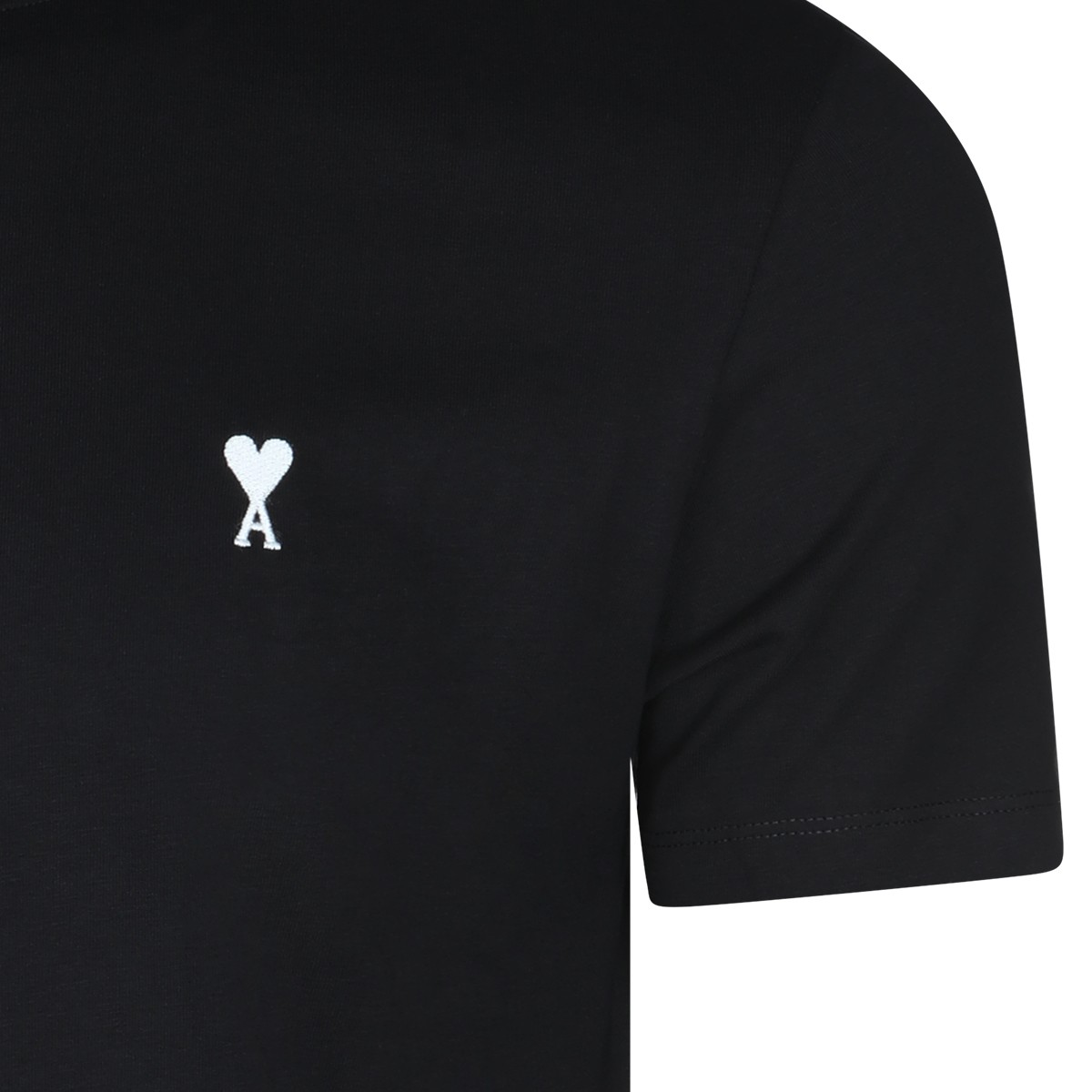 BLACK COTTON T-SHIRT