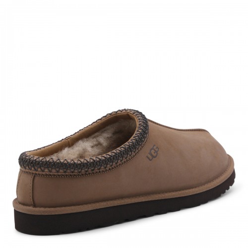 BROWN TASMAN II FLATS