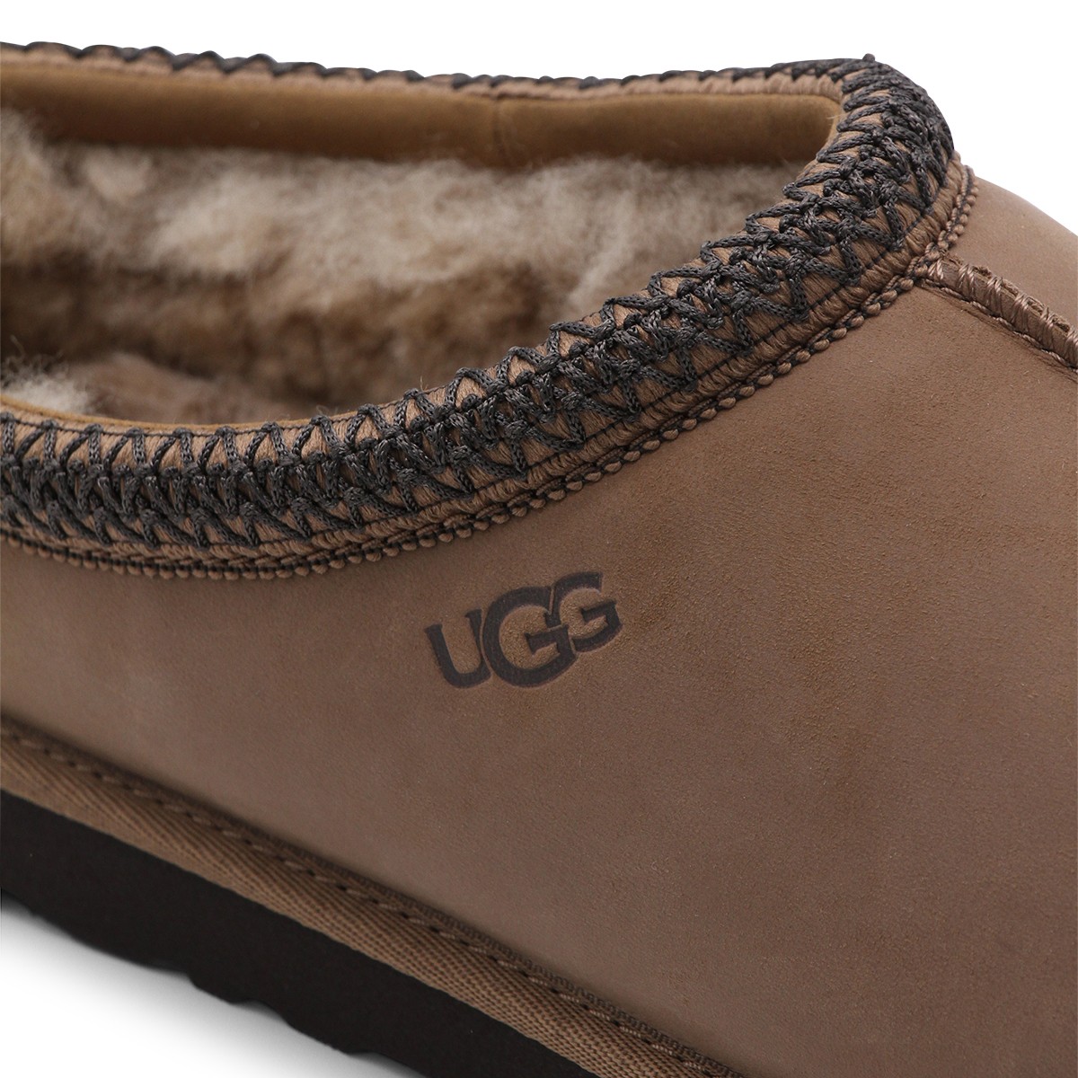 BROWN TASMAN II FLATS