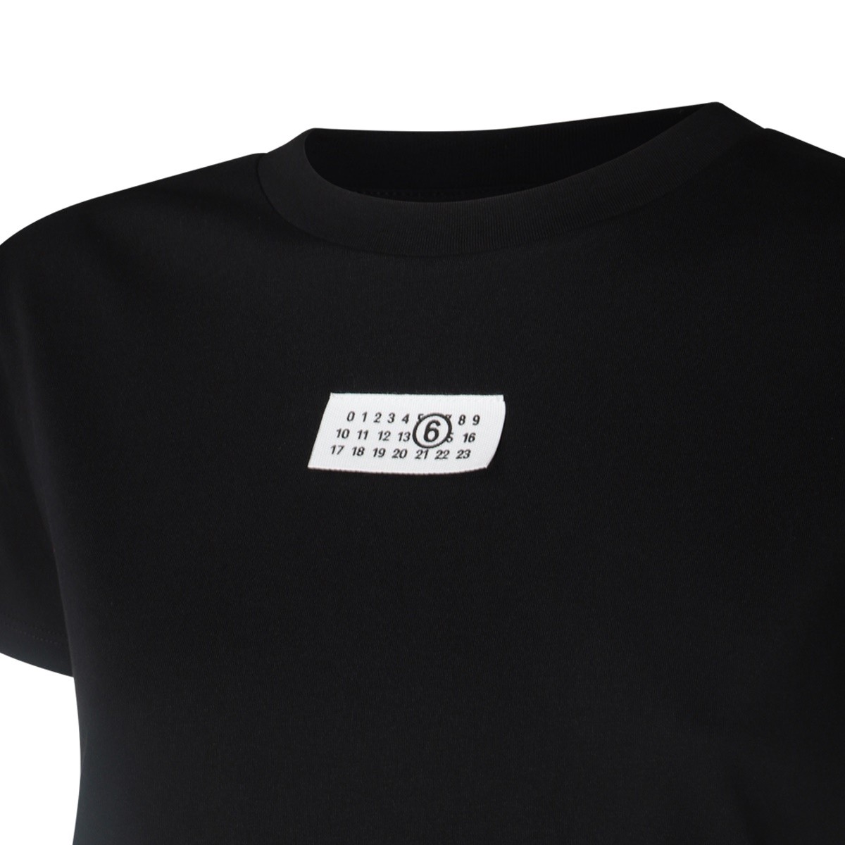 BLACK COTTON T-SHIRT