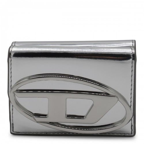 SILVER LEATHER WALLET