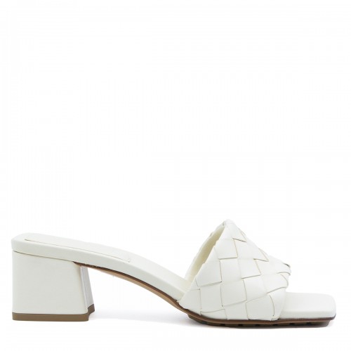 WHITE LEATHER SANDALS