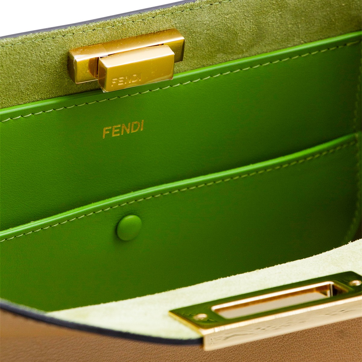 BEIGE AND GREEN LEATHER WAY LARGE...