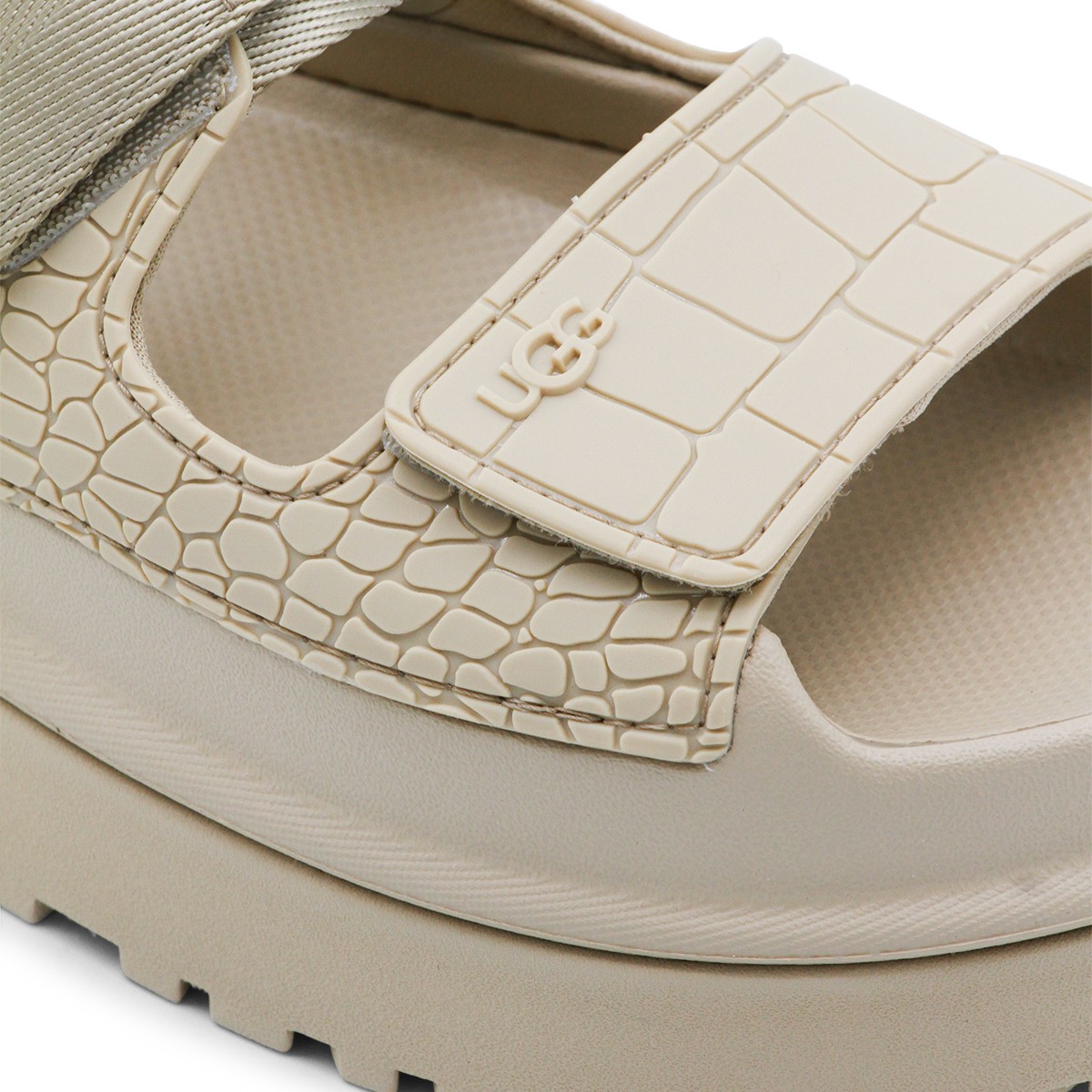 BEIGE GOLDENGLOW SANDALS