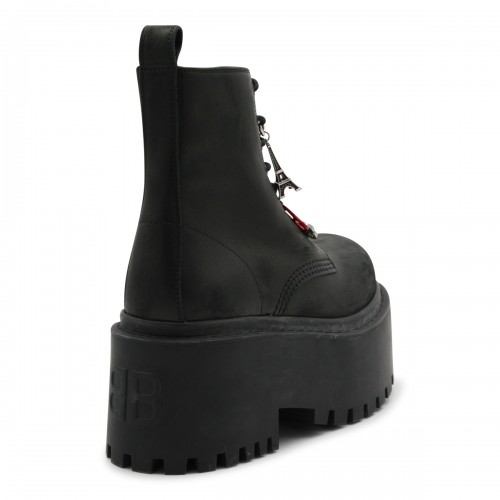 BLACK LEATHER STRIKE BOOTS