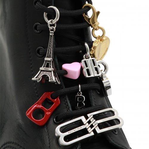 BLACK LEATHER STRIKE BOOTS