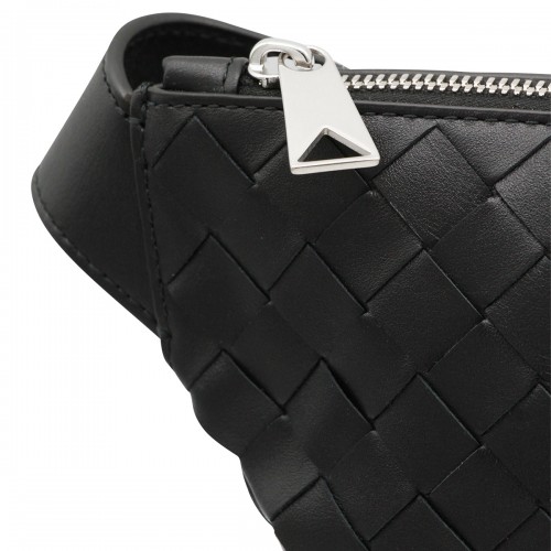 BLACK LEATHER DAY SLING BAG