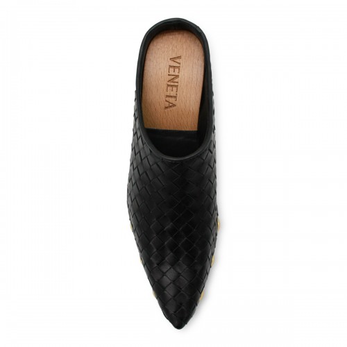 BLACK LEATHER GONDOLA PUMPS