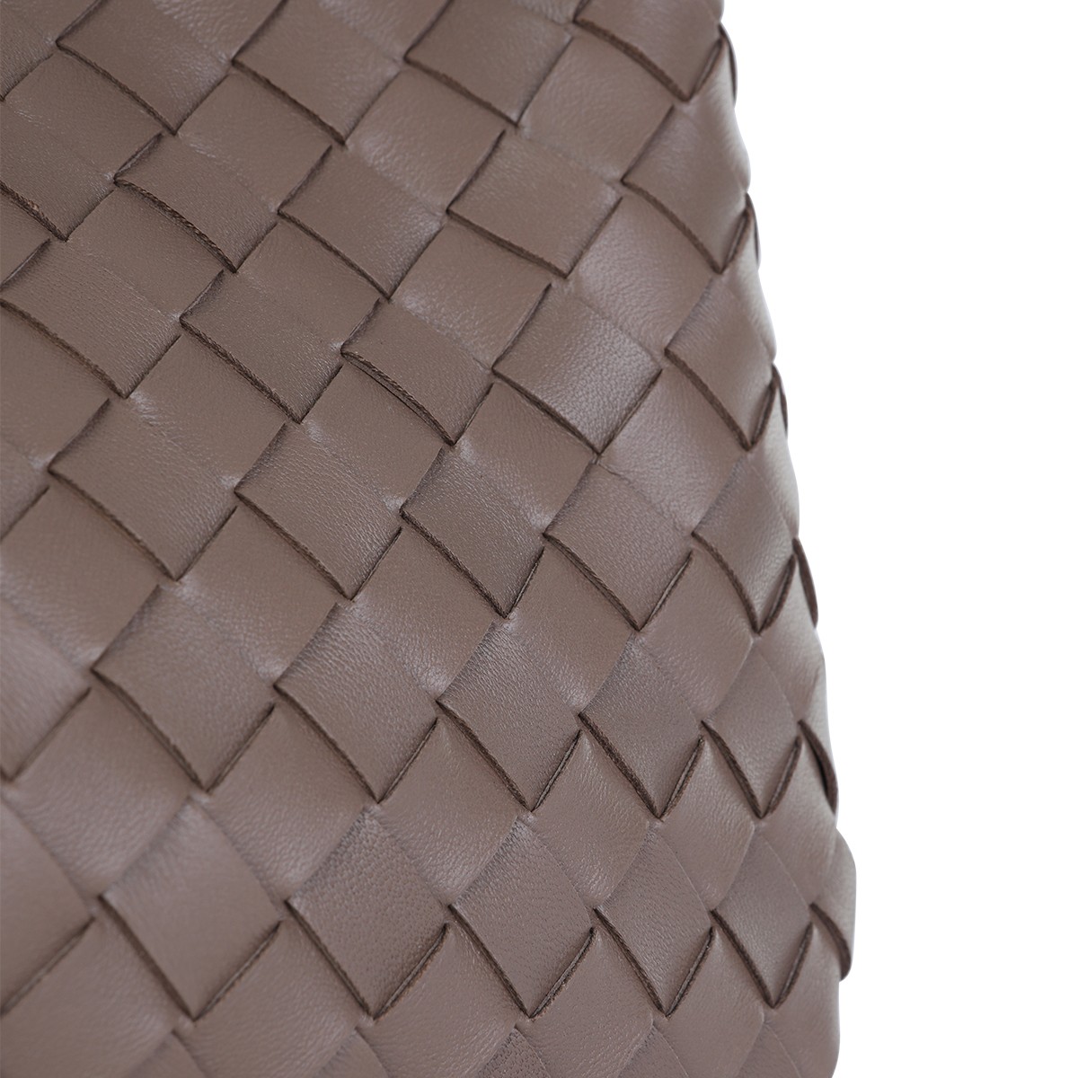 PINECONE LEATHER BAG