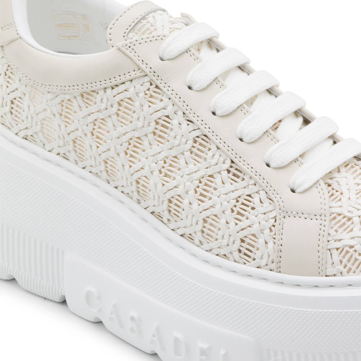 BEIGE LEATHER SNEAKERS