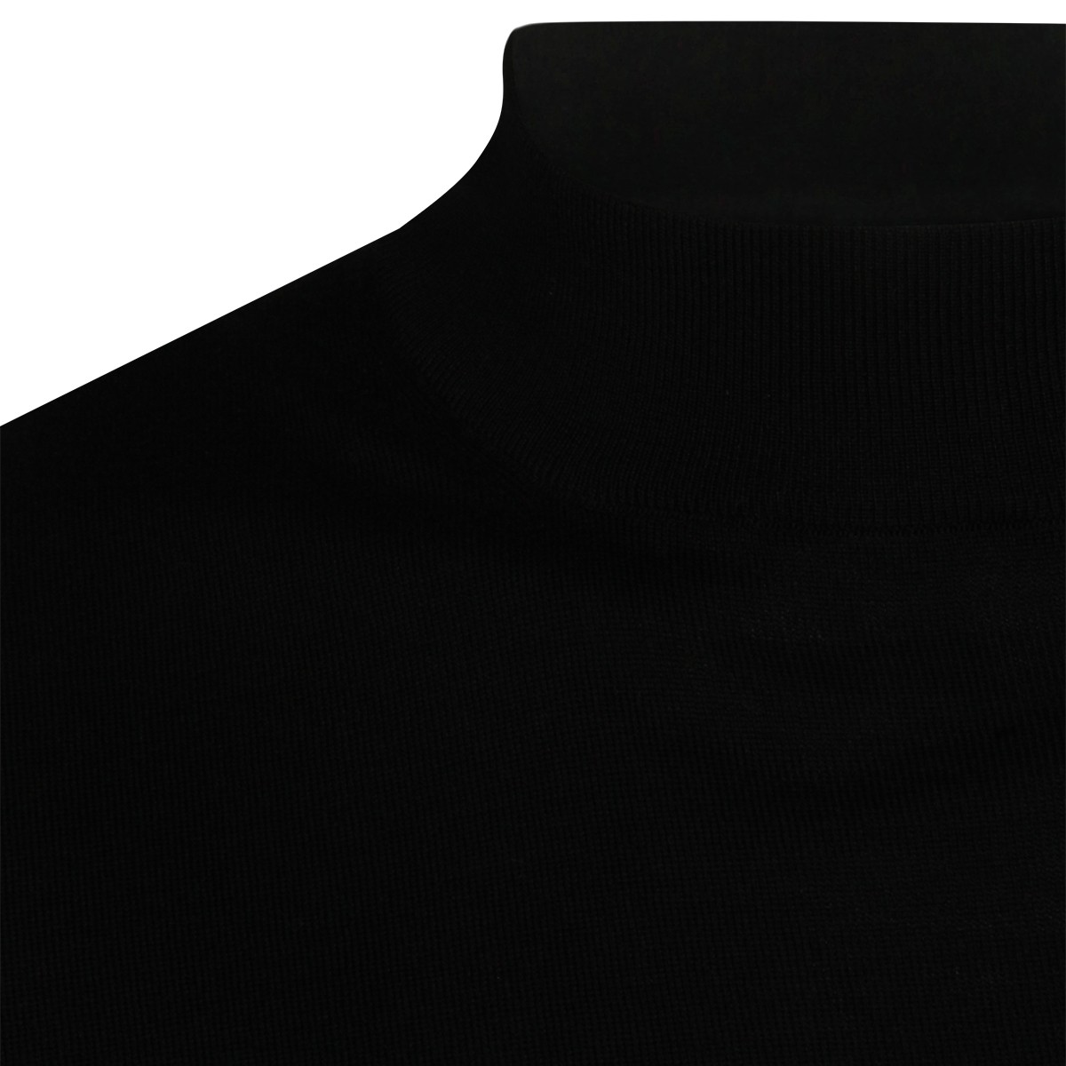 BLACK COTTON KNITWEAR
