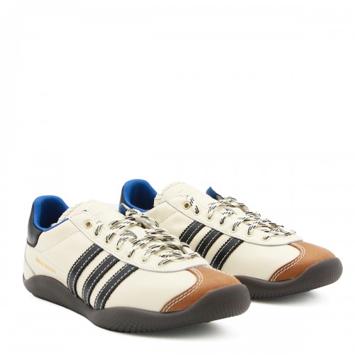 WHITE LEATHER KARINTHA... 2