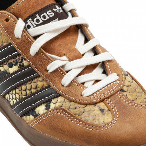 BROWN AND YELLOW LEATHER GAZELLE SNAKE SNEAKERS