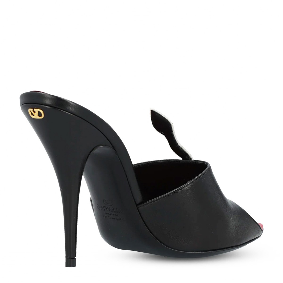 BLACK LEATHER SANDALS