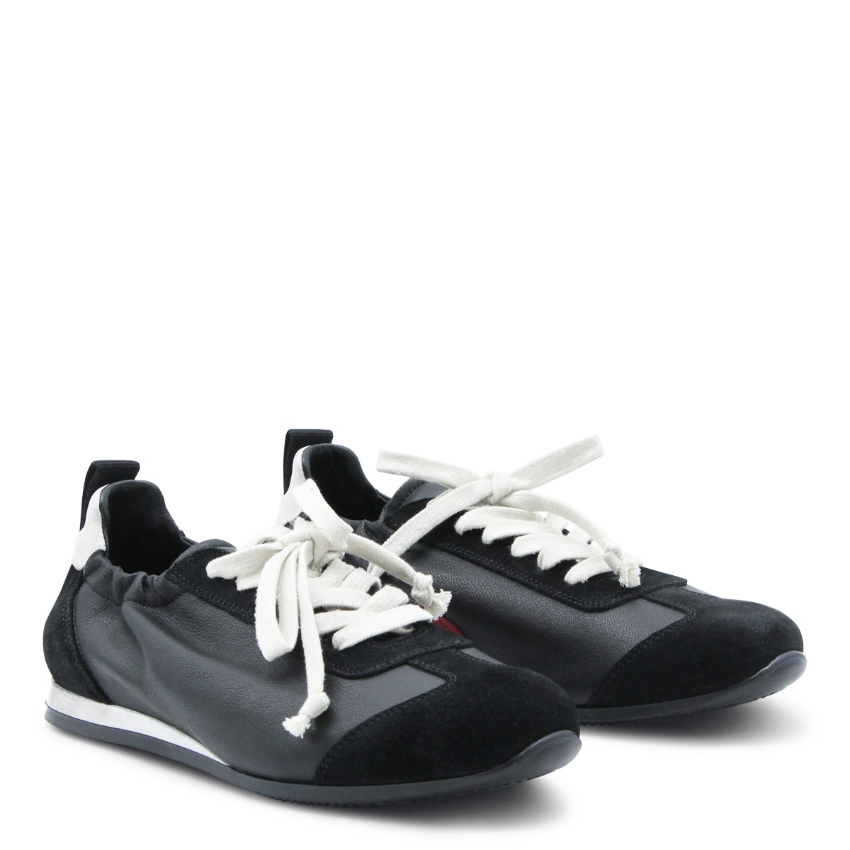 BLACK LEATHER SNEAKERS
