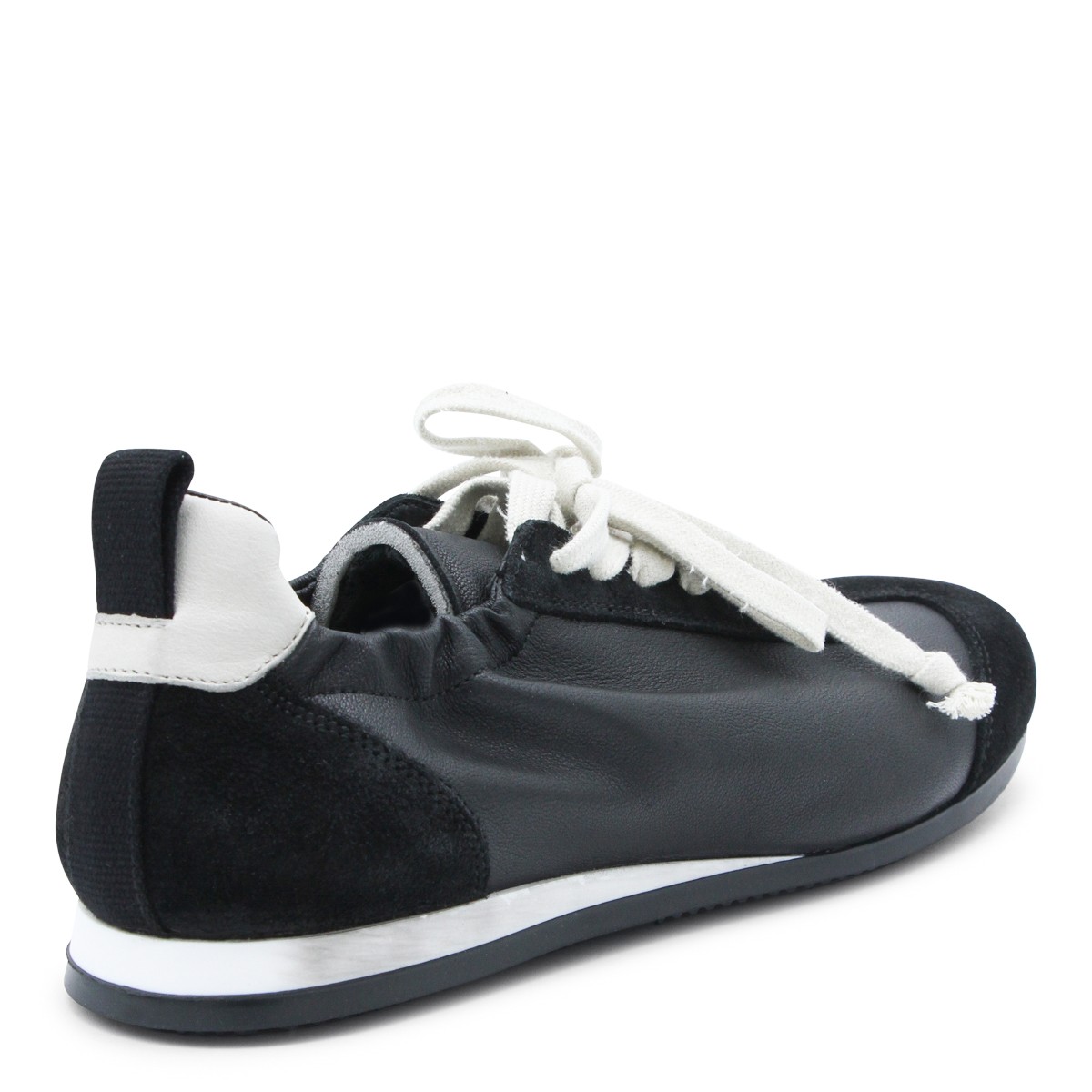 BLACK LEATHER SNEAKERS