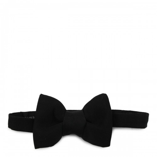 BLACK SILK BOW TIE