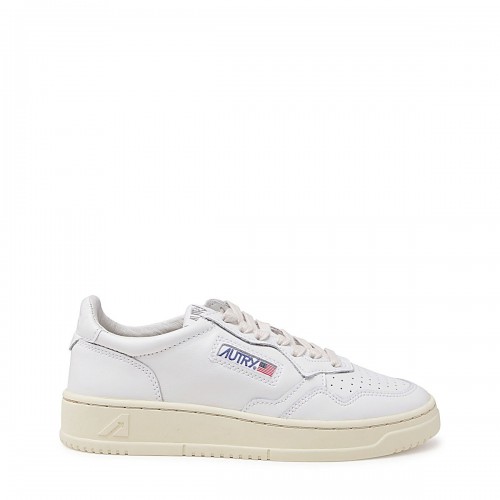 WHITE LEATHER MEDALISR LOW...