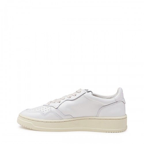 WHITE LEATHER MEDALISR LOW SNEAKERS
