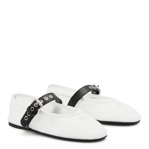 WHITE FLATS 2
