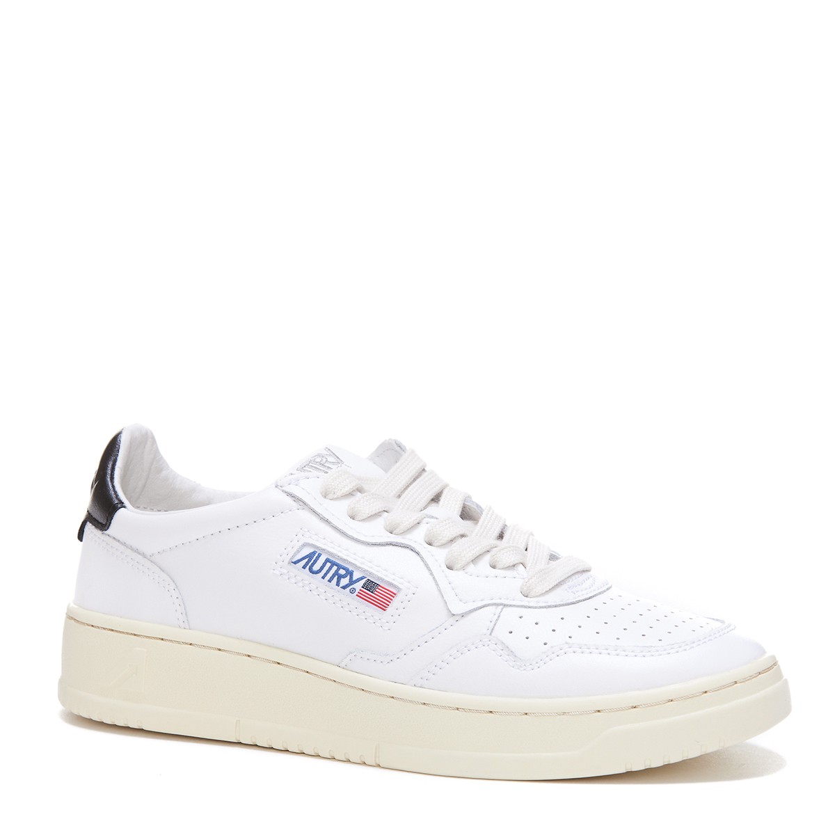 WHITE LEATHER SNEAKERS