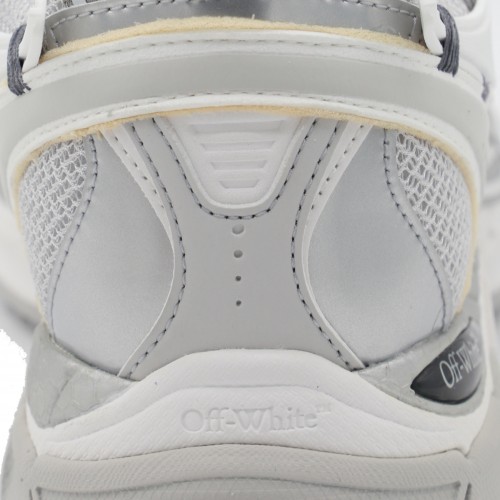 WHITE AND SILVER BE RIGHT BACK SNEAKERS