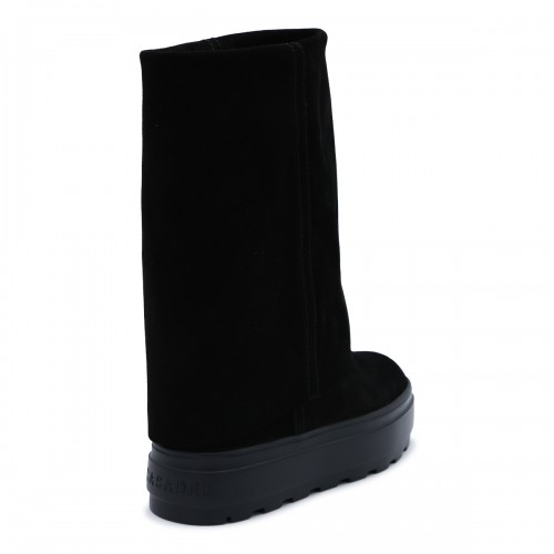 BLACK LEATHER BOOTS