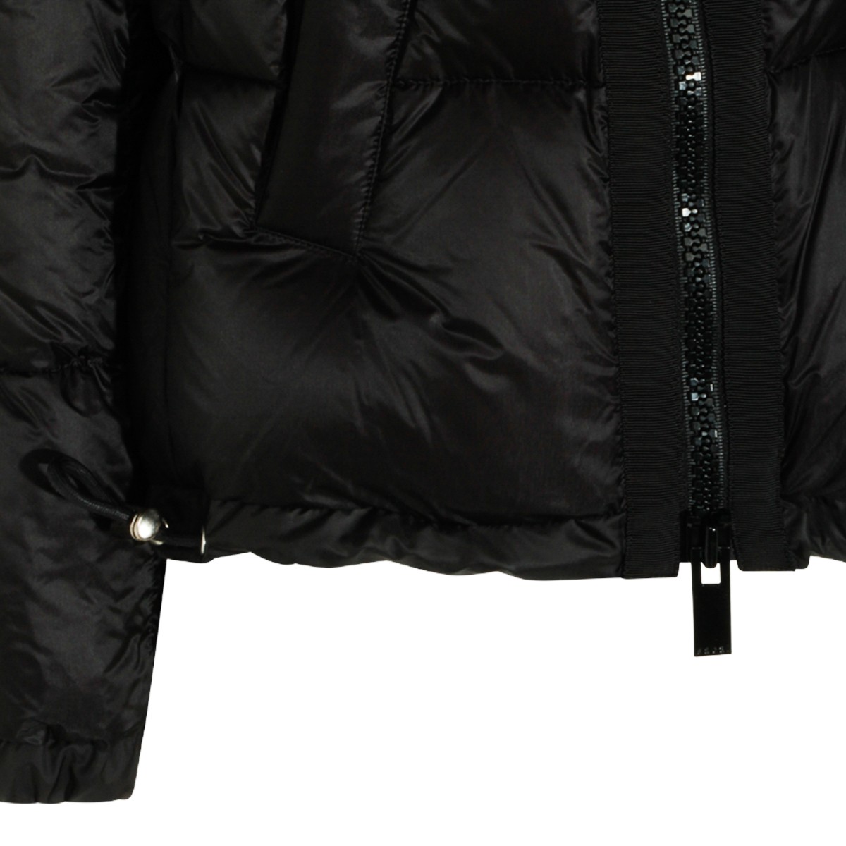 BLACK DOWN JACKET