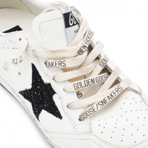 WHITE AND GOLD LEATHER BALL STAR LOW TOP SNEAKERS