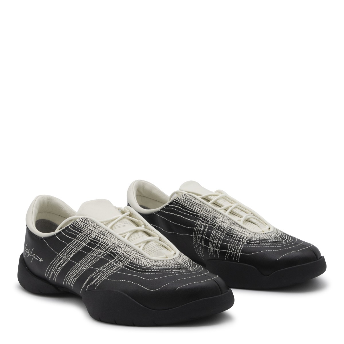 BLACK LEATHER REGU SNEAKERS
