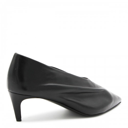 BLACK MIRIAM PUMPS