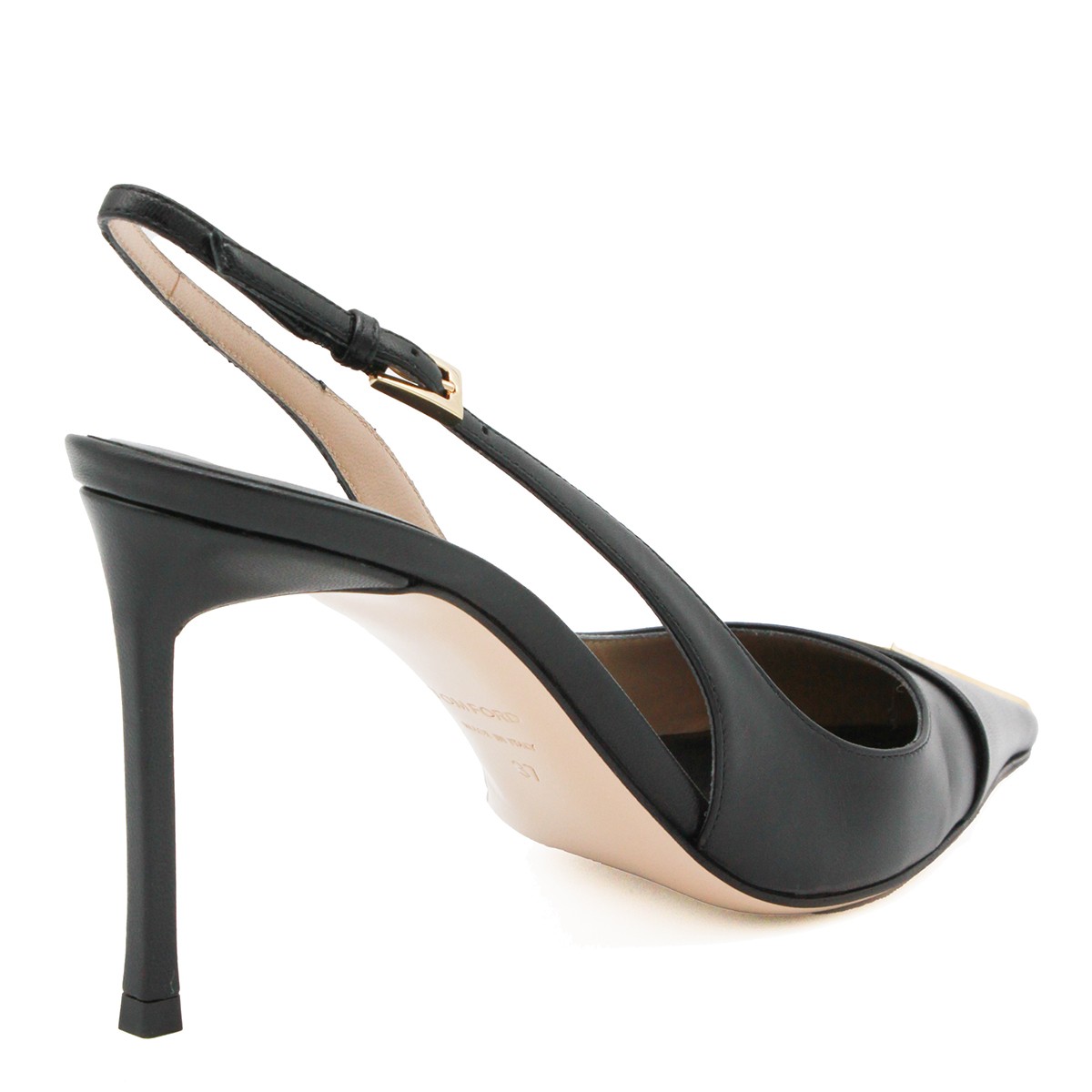 BLACK LEATHER PUMPS