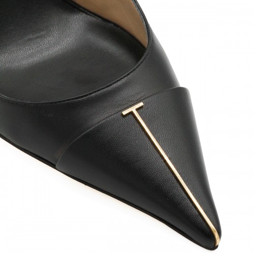 BLACK LEATHER PUMPS
