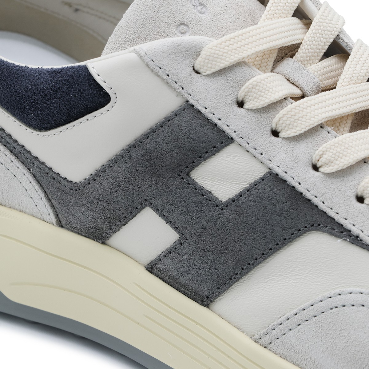 GREY AND DARK GREY LEATHER SNEAKERS
