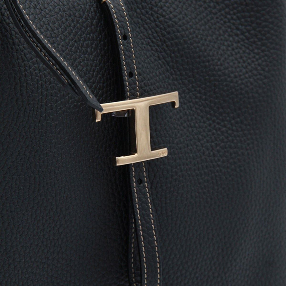 BLACK LEATHER T TIMELESS BACKPACK