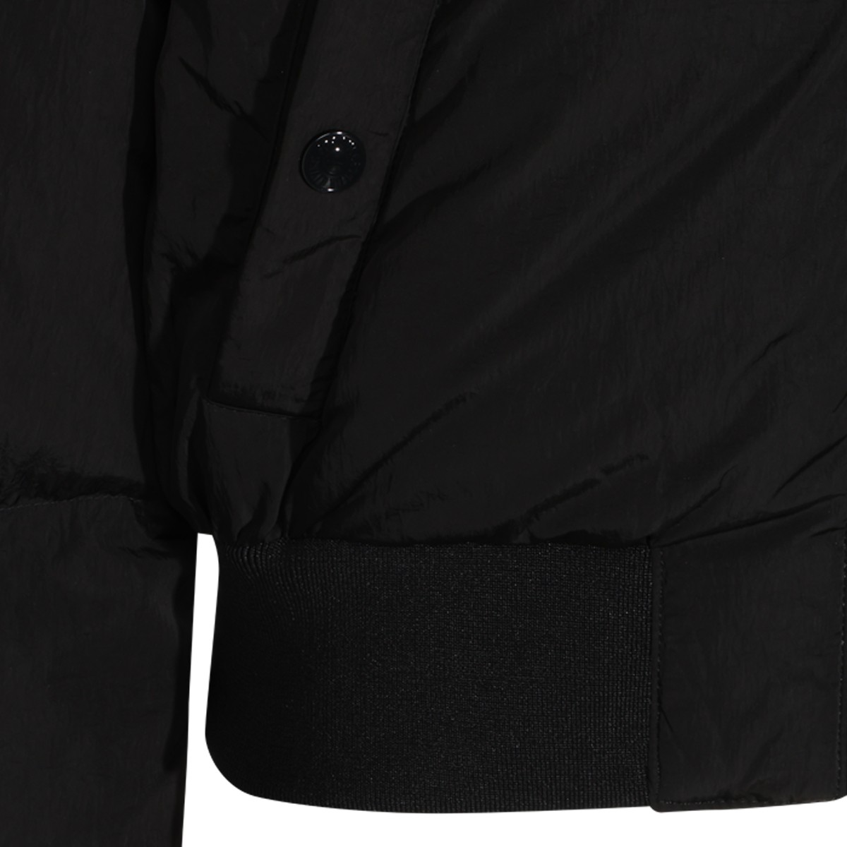 BLACK TECH DOWN JACKET