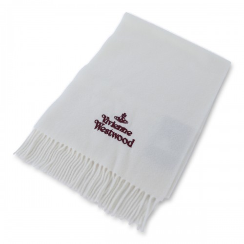 WHITE WOOL SCARVES 2