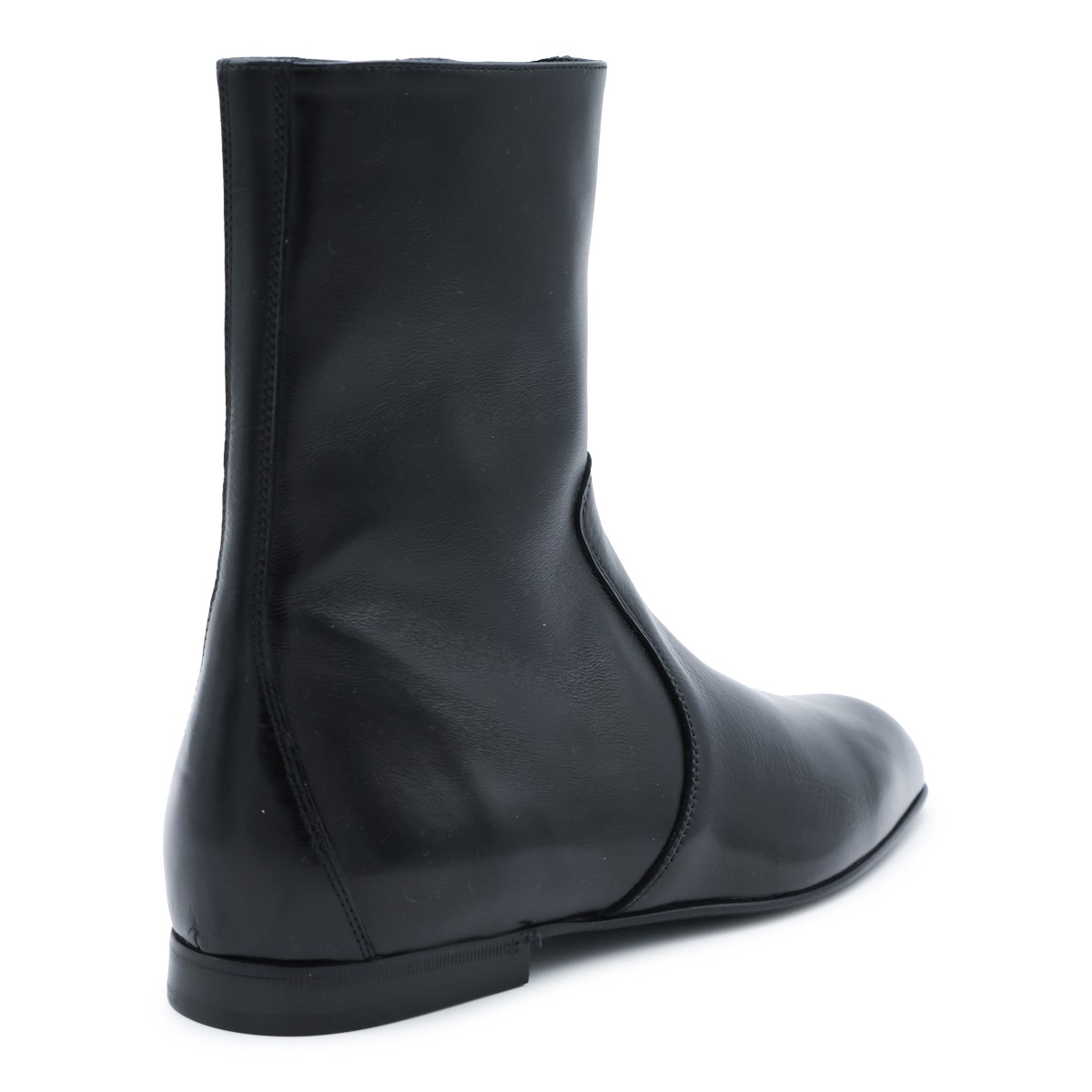 BLACK LEATHER BOOTS