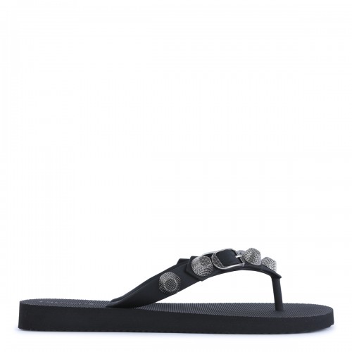 BLACK AND SILVER FLATS