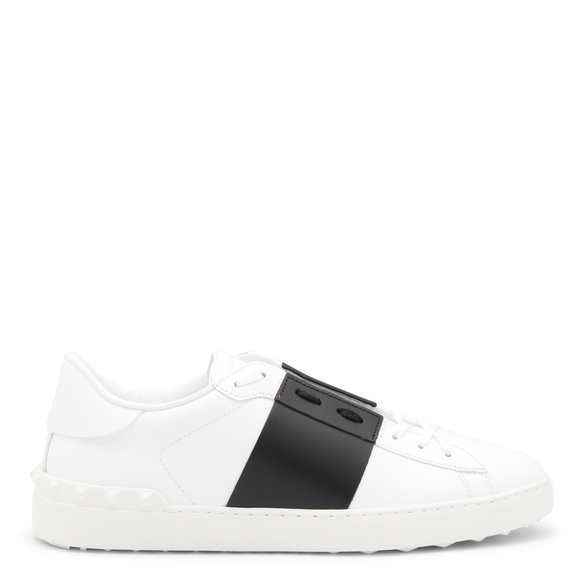 WHITE AND BLACK OPEN SNEAKERS