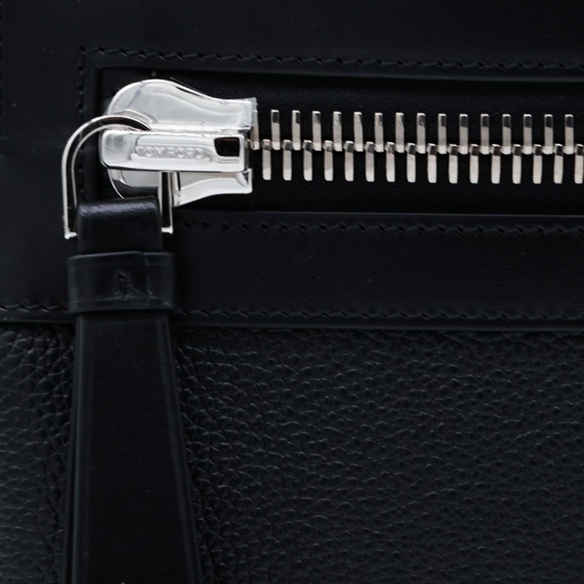 BLACK LEATHER BACKPACK