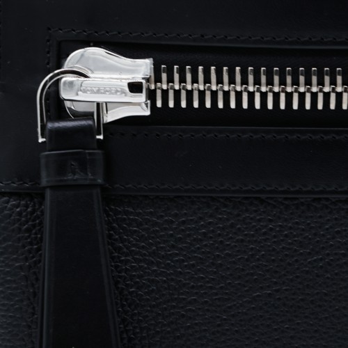 BLACK LEATHER BACKPACK