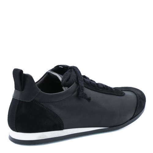 BLACK LEATHER SNEAKERS
